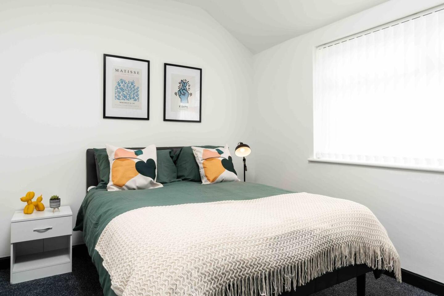3-Bed Scouse House Near Anfield & Goodison Villa Liverpool Exterior photo