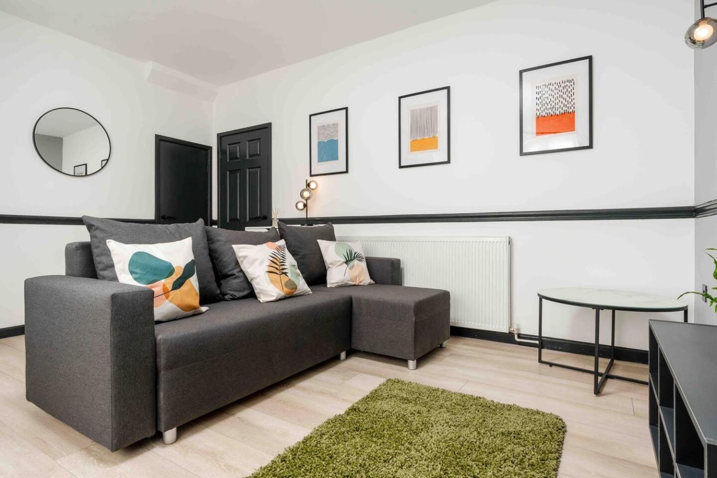 3-Bed Scouse House Near Anfield & Goodison Villa Liverpool Exterior photo